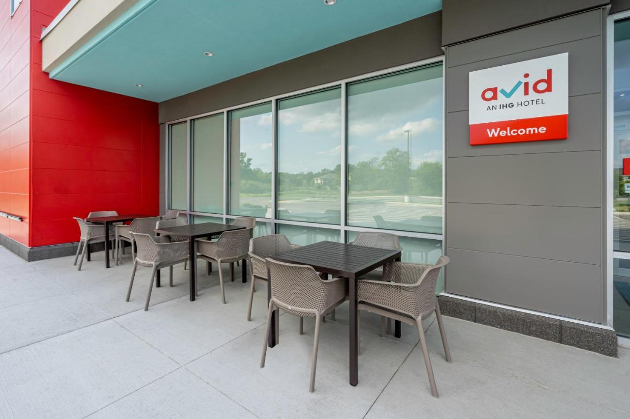 Avid Hotels Milwaukee West - Waukesha By Ihg Pewaukee Zewnętrze zdjęcie