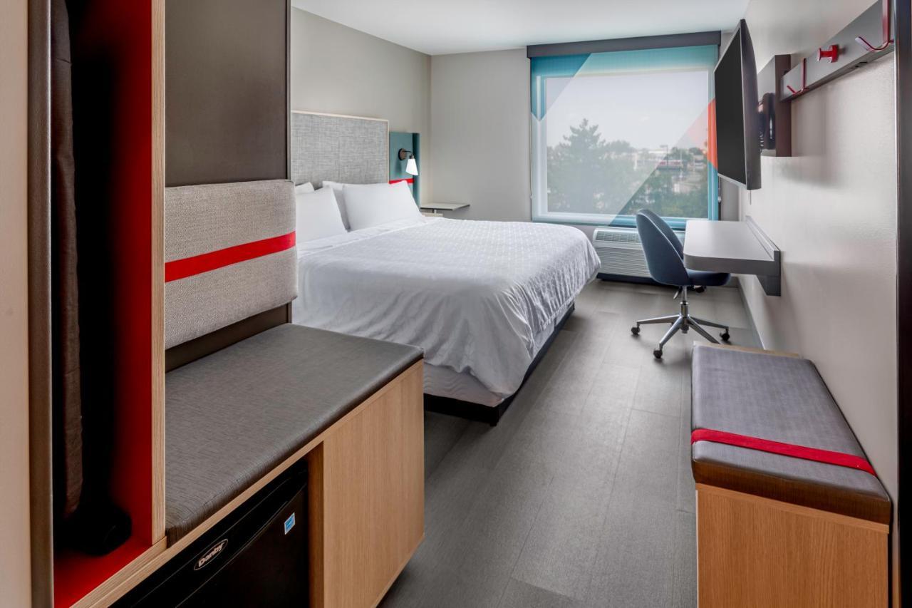 Avid Hotels Milwaukee West - Waukesha By Ihg Pewaukee Zewnętrze zdjęcie